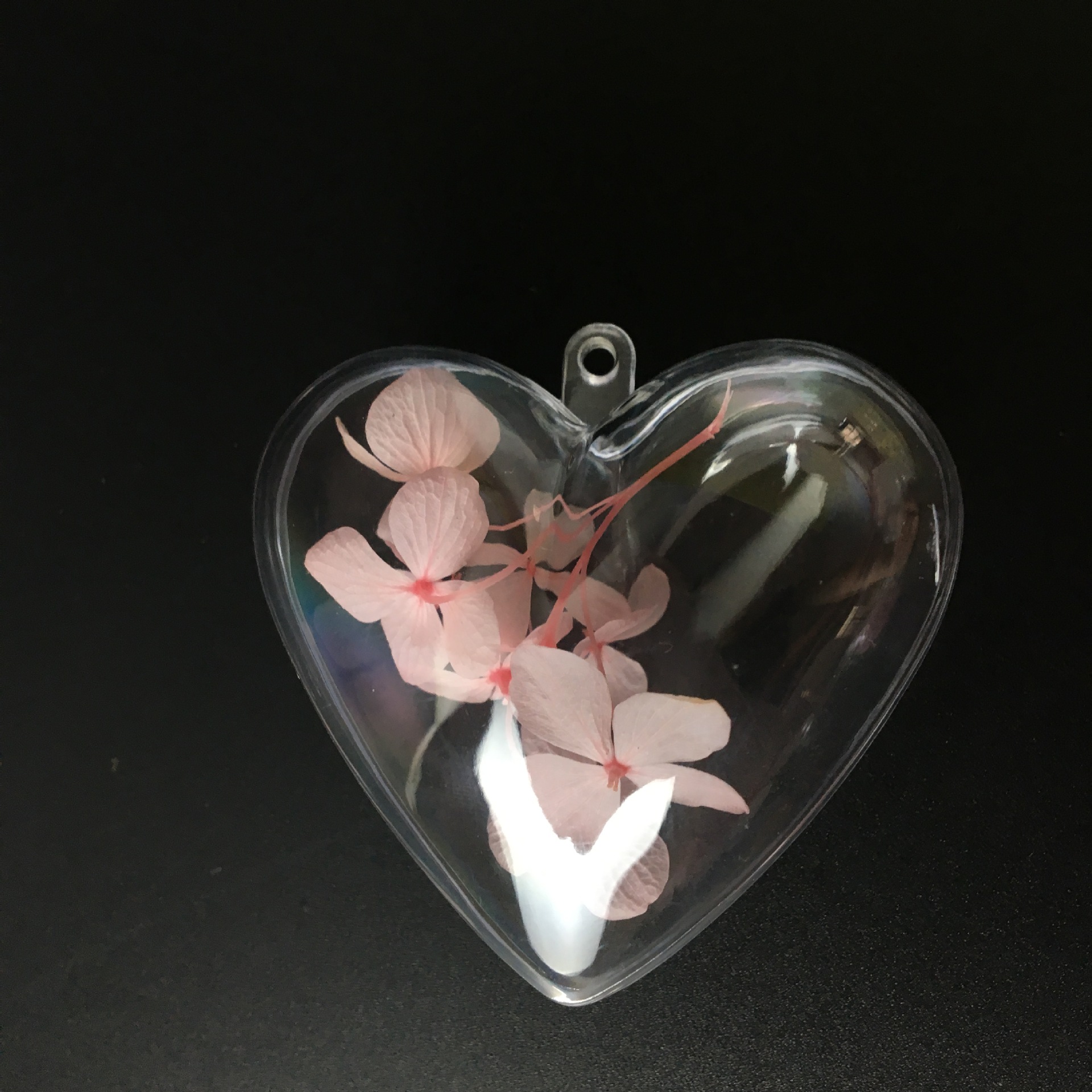 Transparent Christmas Ball Decorative Hanging Ball HeartShaped Candy Candy Box Preserved Fresh Flower Hanging Ball PS Transparent Christmas Ball Decorative Hanging Ball HeartShaped Candy Candy Box Preserved Fresh Flower Hanging Ball PS