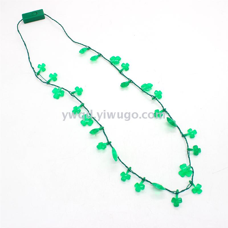 ZD Halloween Christmas Party Supplies Factory Direct Sales Foreign Trade Popular Style Luminous Led Clover Necklace