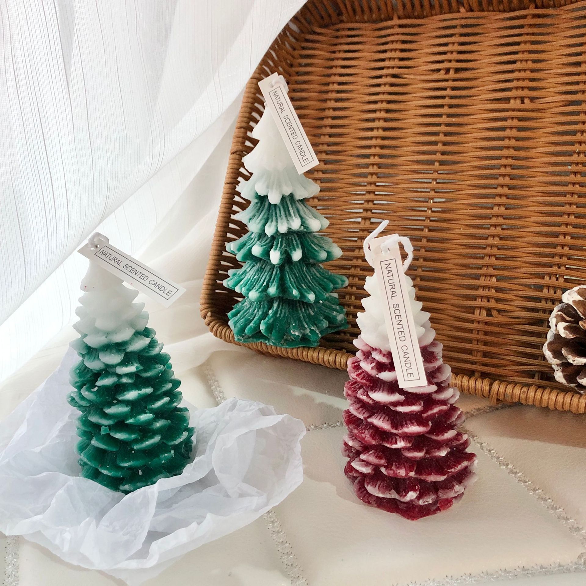 INS Style Cross-Border Christmas Tree Aromatherapy Candle Christmas Candle Soy Wax Hand Gift Photo Props Decoration