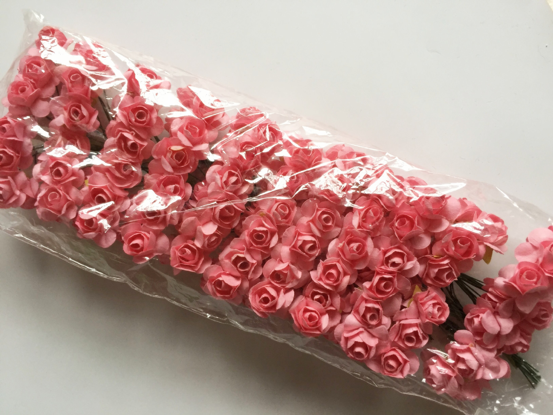 Packing Boxes Corsage Small Paper Rose Wedding Wedding Candies Box Wedding Invitation Bridal Wreath Paper Flower 144 Flowers/1 Pack Packing Boxes Corsage Small Paper Rose Wedding Wedding Candies Box Wedding Invitation Bridal Wreath Paper Flower 144 Flowers/1 Pack