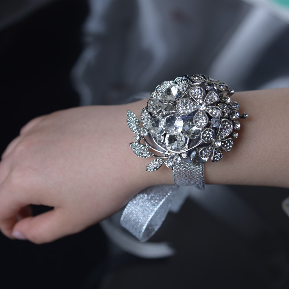 Eternal Angel Amazon Distribution Rose Satin Wrist Flower Bridal Bouquet Wedding Supplies 578 Real Price