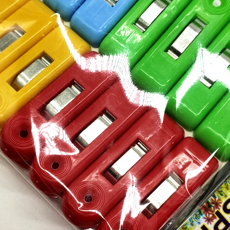 Sunshine Department Store Bag Color Plastic Clip Household Clothespin Windproof 4 Color Mixed 16 PCs Solid Color Clip Sunshine Department Store Bag Color Plastic Clip Household Clothespin Windproof 4 Color Mixed 16 PCs Solid Color Clip