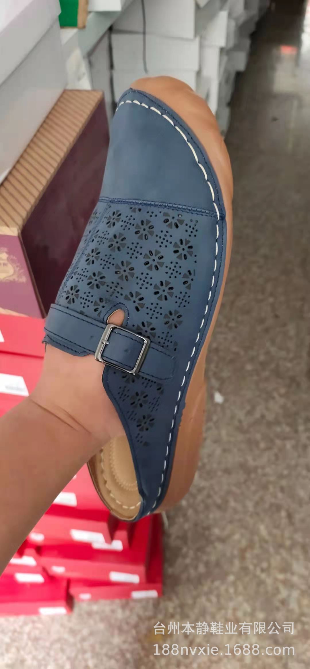 Large Size Women's Shoes Hollowed Toe Box Buckle Sandals 2021african Comfortable Women's Slippers Platform Slippers Women's Manufacturers