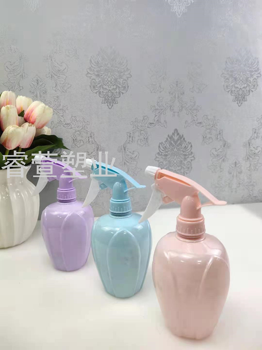 Sprinkling Can Pp Plastic Watering Sprayer Hand Pressure Sprinkler Sprinkling Can Adjustable Pearl Color New Color