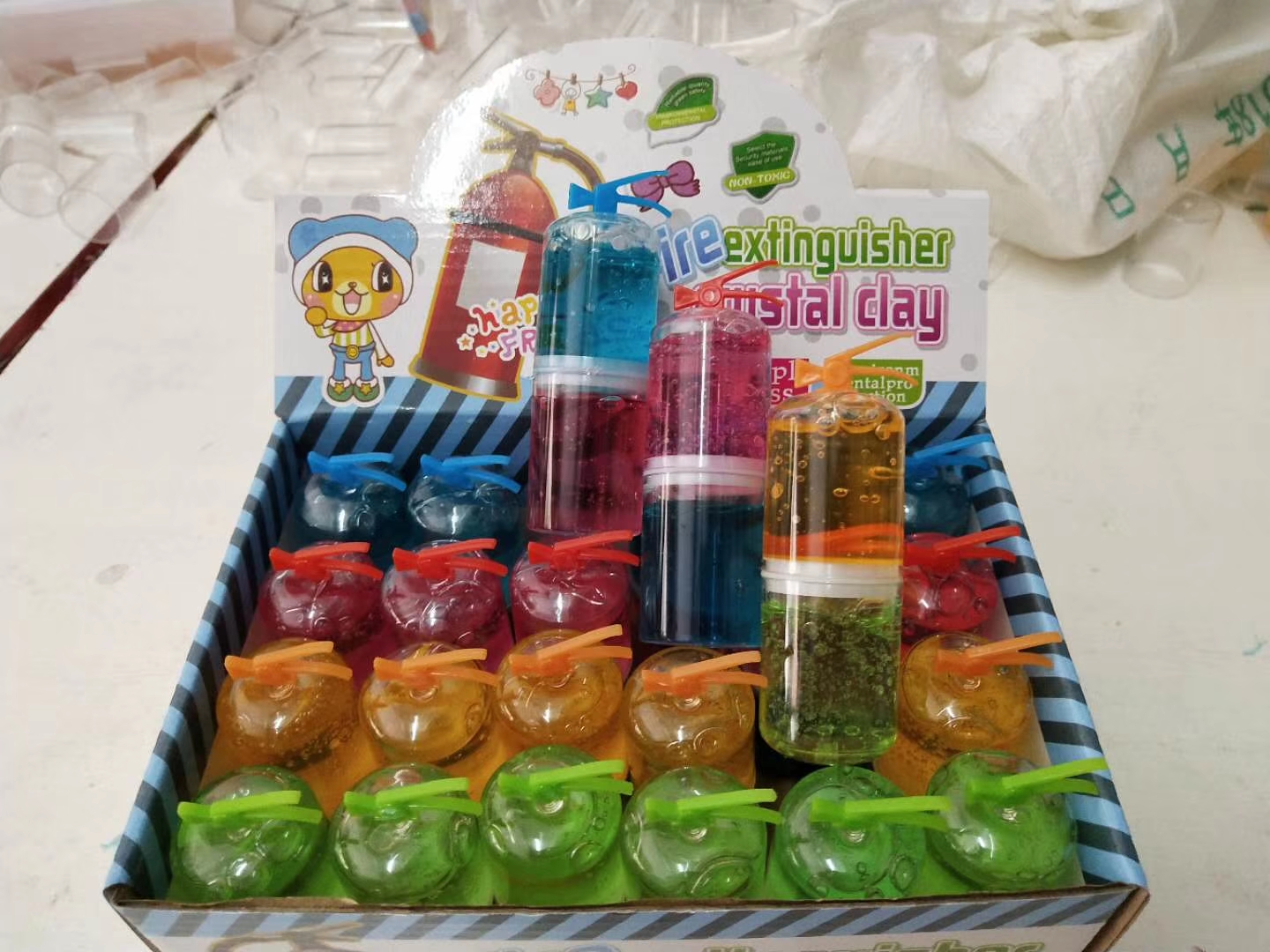 Medium fire extinguisher crystal mud