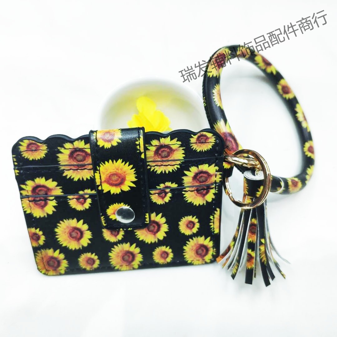 European and American fashion fringe bracelet key ring card bag PU fringe pendant leather bracelet wholesale manufacturers direct sales