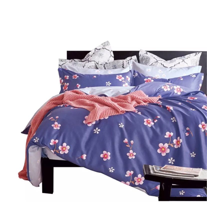 Pure cotton four-piece wedding student hotel bed quilt pillow pillow pillow case full cotton quilt.