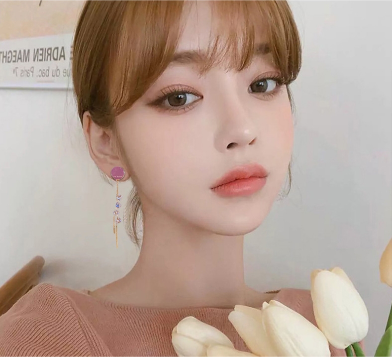 The tassel earring that shows face thin 2020 newstyle tide eardrop female net red temperament Korea is long money sterl