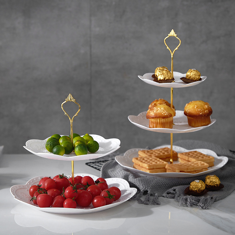 European threelayer fruit tray dry fruit tray afternoon refreshment tray dessert table multilayer cake stand cake table