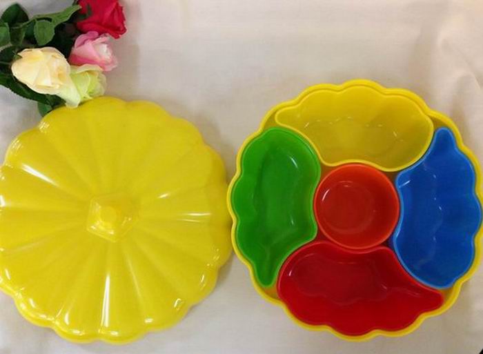 Miamine plastic pumpkin candy box creative dry fruit box wedding fruit box fruit tray separated storage box