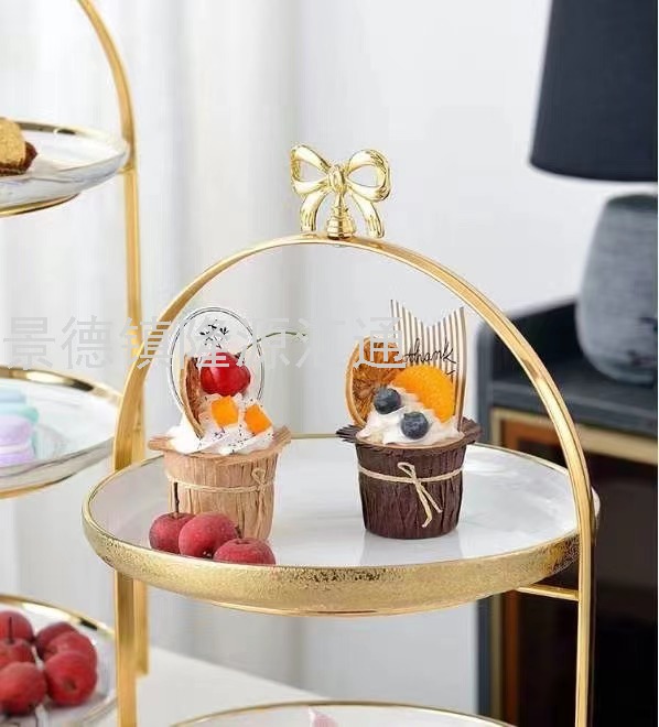 European-Style Ceramic Nut Plate Divided Fruit Plate Petals Dried Fruit Tray Living Room Restaurant Ideas Cake Plate