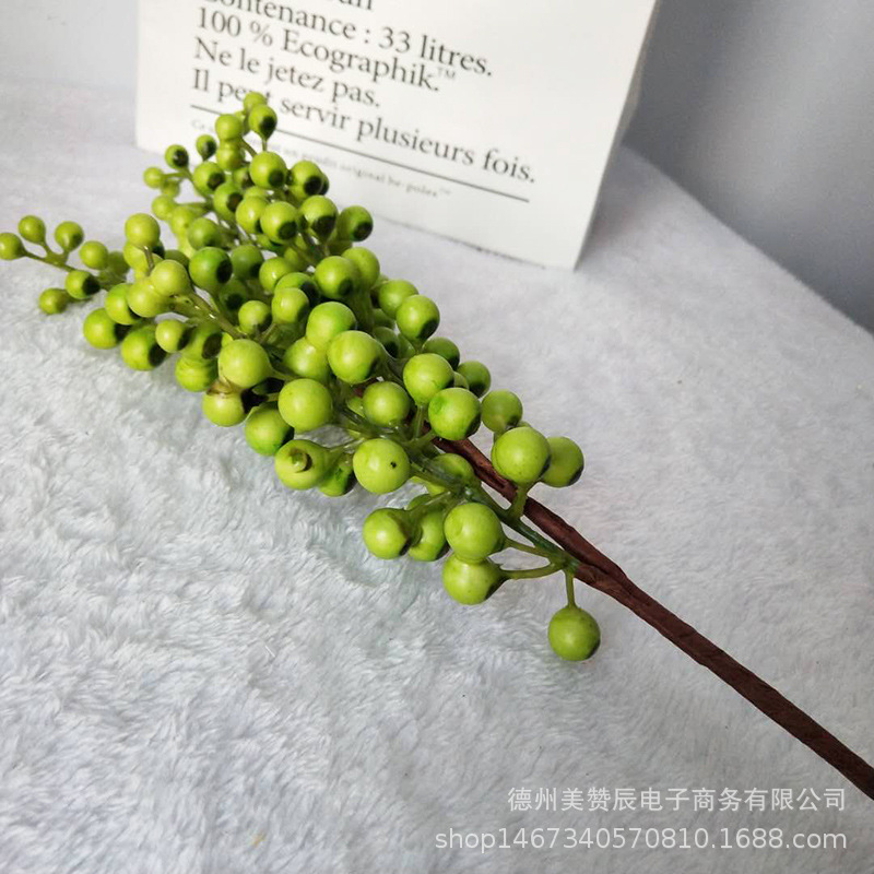 Simulation 5 Fork Berry Red Bean Branch Fortune Fruit Foam Chinese Hawthorn Pulp Berry Real Shooting Props Simulation 5 Fork Berry Red Bean Branch Fortune Fruit Foam Chinese Hawthorn Pulp Berry Real Shooting Props