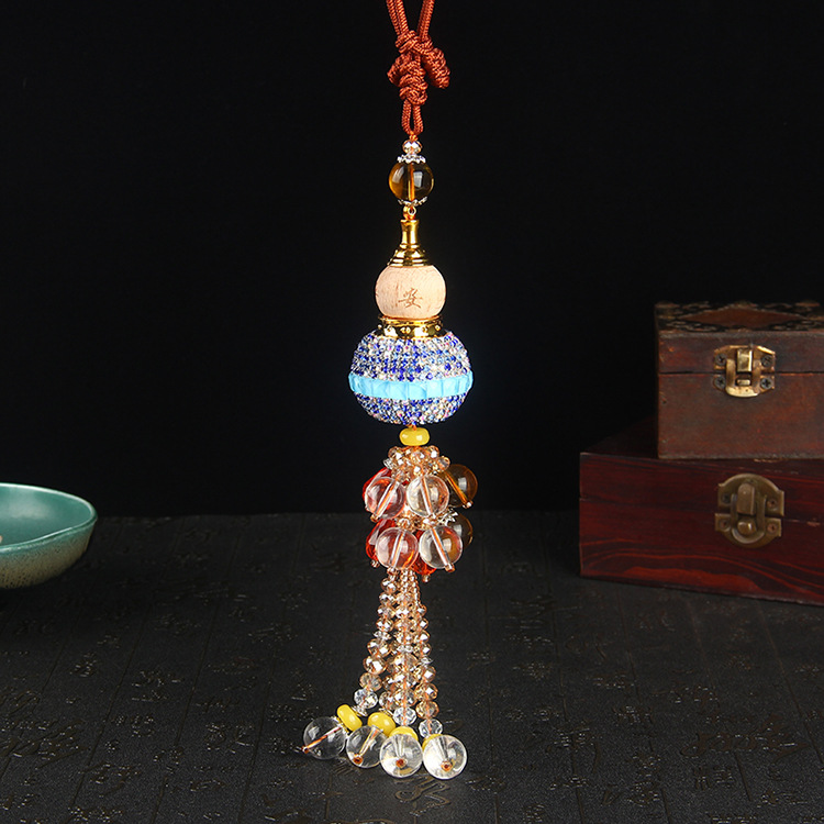 Point Diamond Gourd Perfume Bottle Automobile Hanging Ornament Ornaments inside Car Lucky Fortune Car Accessories Whole