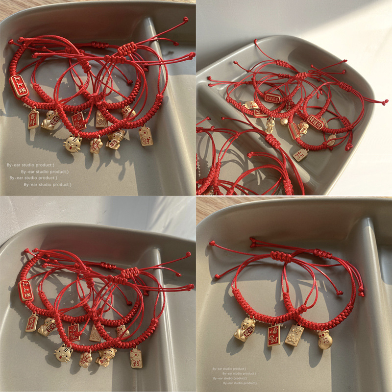 2022 Year of the Tiger Year of Fate Bracelet Red New Year Wind Fortune Lucky Bracelet Carrying Strap Girlfriend Gifts Woven