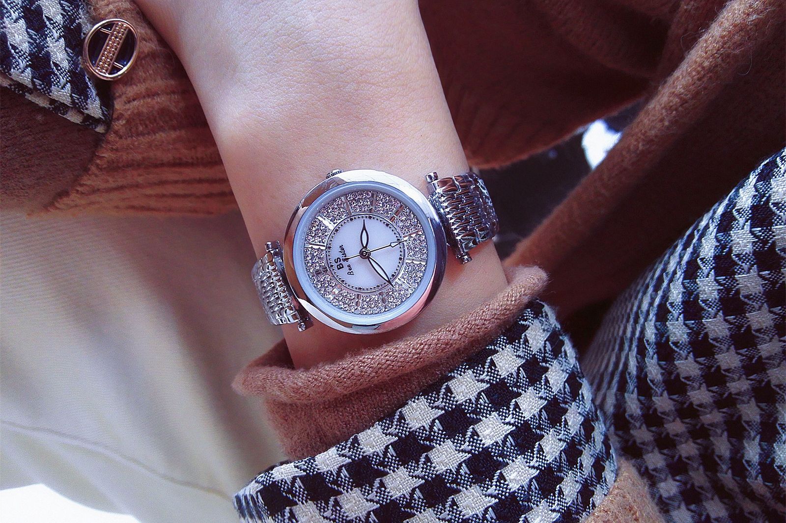 BS New Arrival Hot Sale Watch Factory Direct Sales Foreign Trade Linked List Customization Women's Watch Full of Diamonds One Piece Dropshipping Fa1547