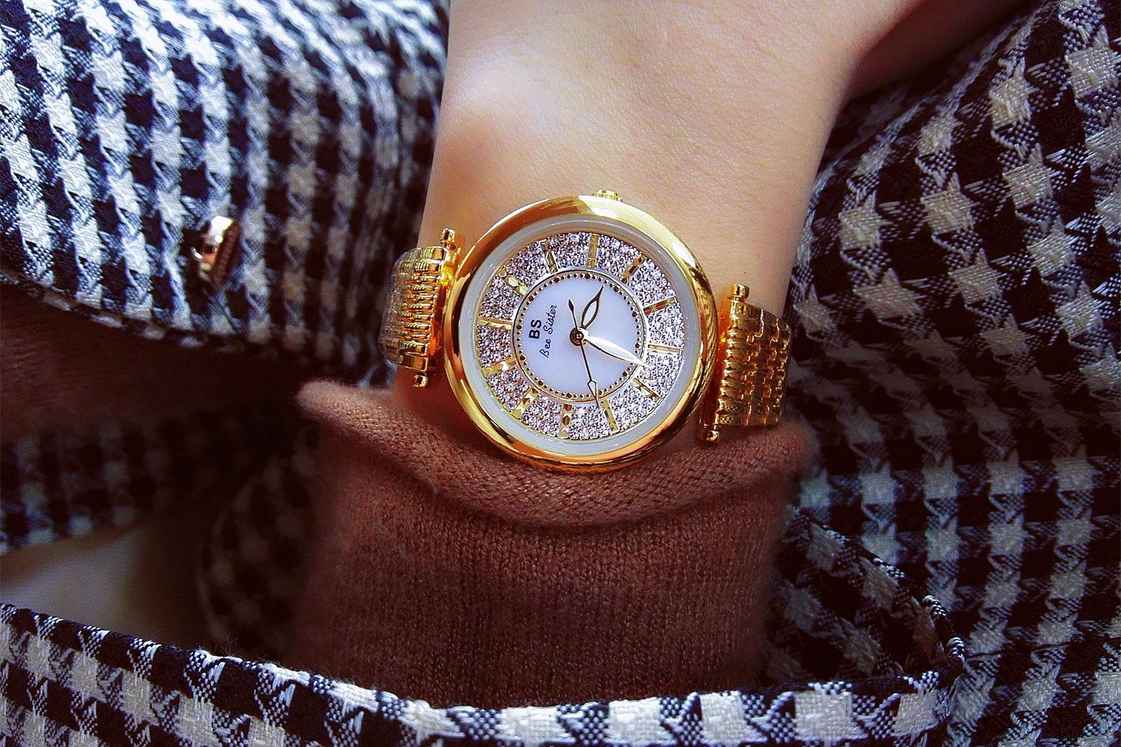 BS New Arrival Hot Sale Watch Factory Direct Sales Foreign Trade Linked List Customization Women's Watch Full of Diamonds One Piece Dropshipping Fa1547