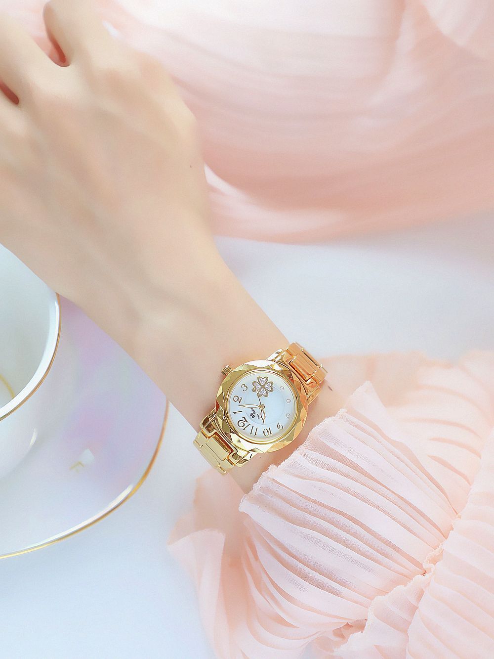 BS New Arrival Hot Sale Watch Factory Direct Sales Foreign Trade Linked List Customization Women's Watch Full of Diamonds One Piece Dropshipping Fa1481