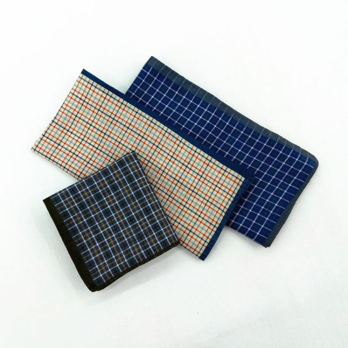 Pure cotton neutral small checked dabbing at square dabbing at 43*43 foreign trade list