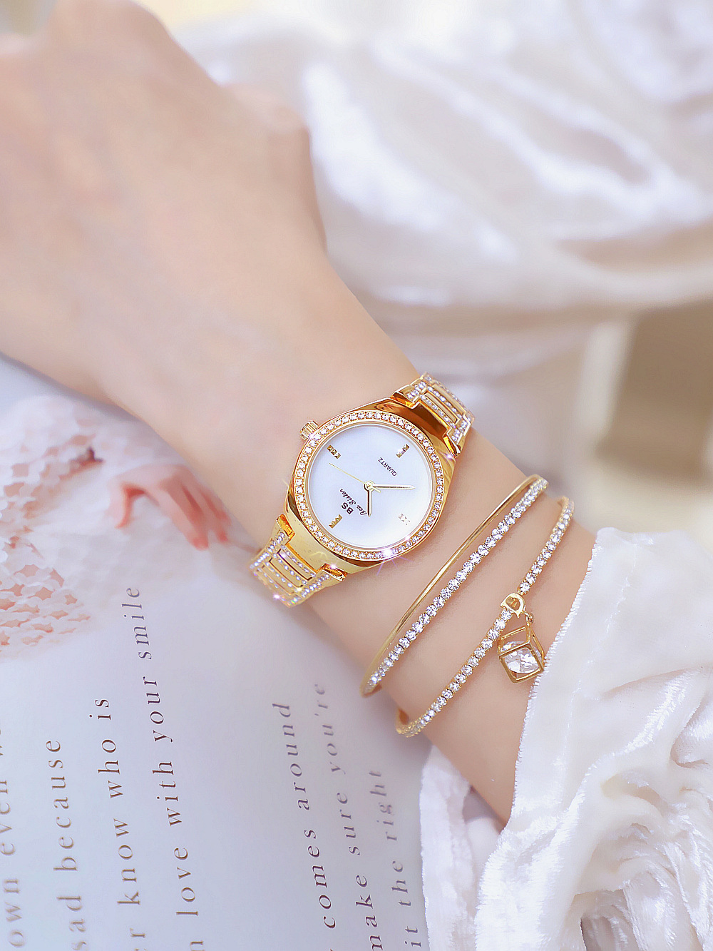 BS New Arrival Hot Sale Watch Factory Direct Sales Foreign Trade Linked List Customization Women's Watch Full of Diamonds One Piece Dropshipping Fa1641