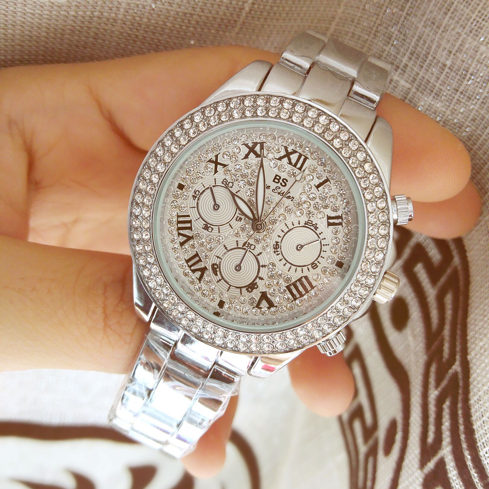 BS New Arrival Hot Sale Watch Factory Direct Sales Foreign Trade Linked List Customization Women&#039;s Watch Full of Diamonds One Piece Dropshipping Fa1161