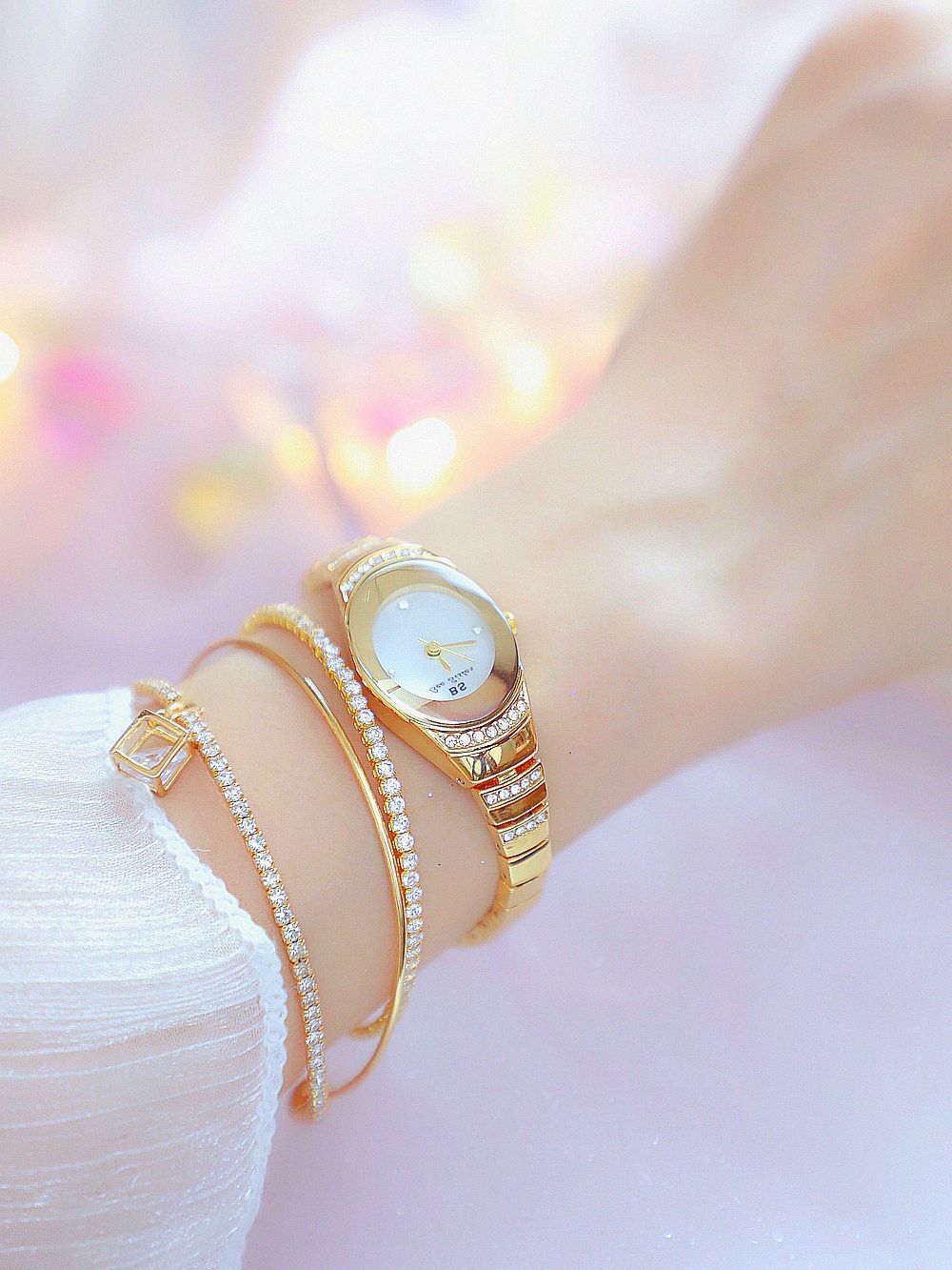 BS New Arrival Hot Sale Watch Factory Direct Sales Foreign Trade Linked List Customization Women's Watch Full of Diamonds One Piece Dropshipping Fa1640