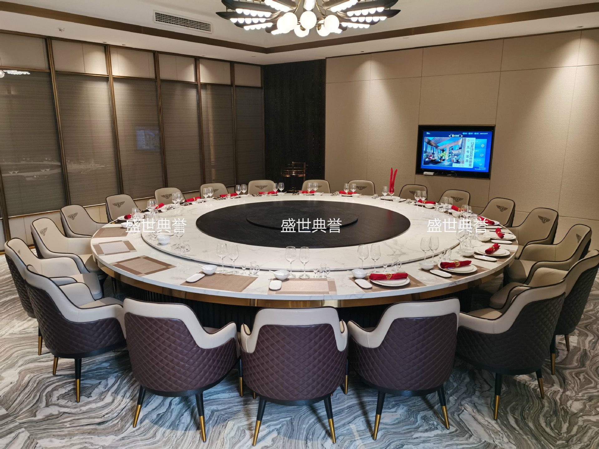 Resort Hotel Solid Wood Electric Dining Table and Chair Villa Solid Wood Dining Chair Restaurant Box Bentley Chair Resort Hotel Solid Wood Electric Dining Table and Chair Villa Solid Wood Dining Chair Restaurant Box Bentley Chair