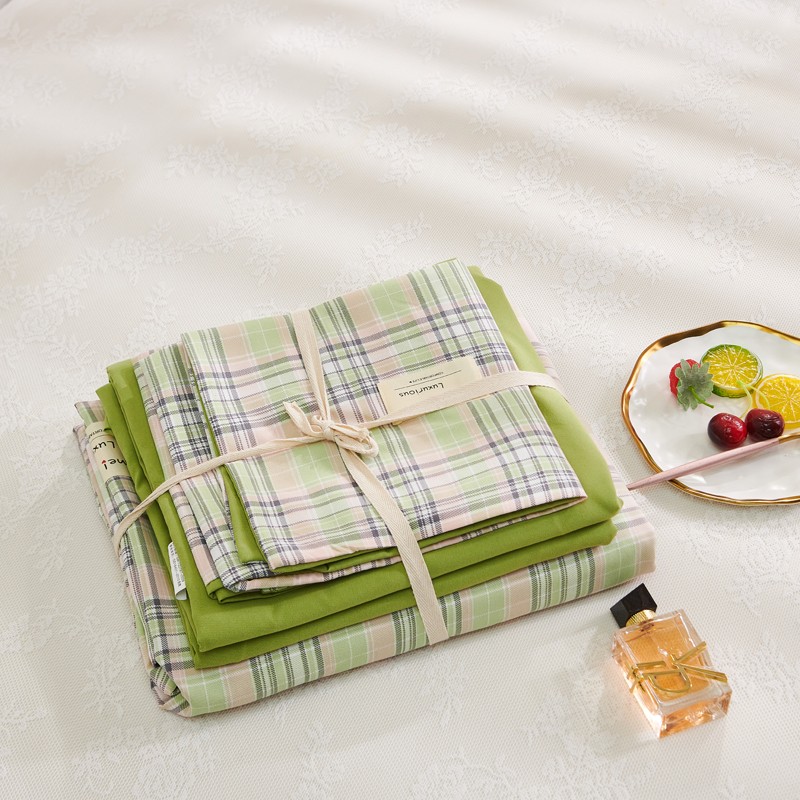New Cotton USA Series Four-Piece Bedding Set Simple Nordic Quilt Cover Bed Sheet and Pillowcase New Cotton USA Series Four-Piece Bedding Set Simple Nordic Quilt Cover Bed Sheet and Pillowcase