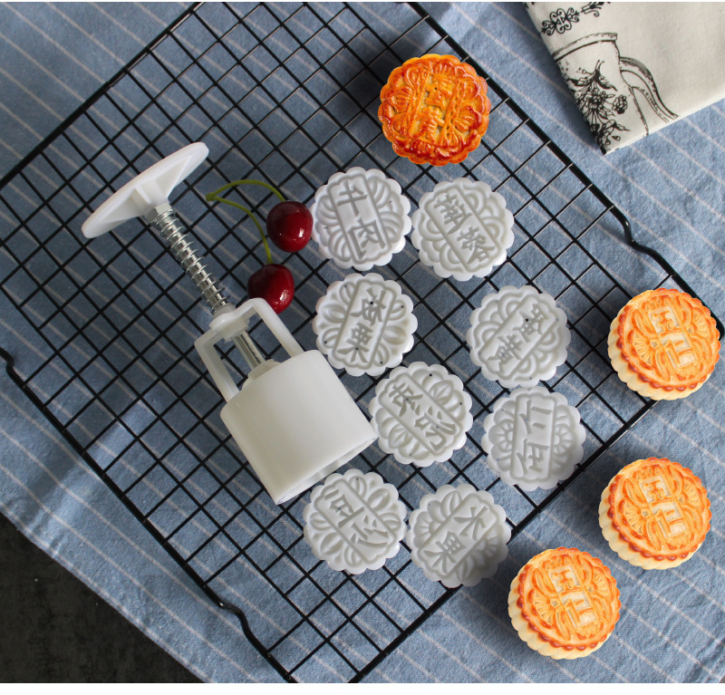 Pressure Cold Cover Moon Cake Mold 50G 100G Green Bean Cake Moon Cake Mold Mid Autumn Festival Wide Moon Cake Mold Set Pressure Cold Cover Moon Cake Mold 50G 100G Green Bean Cake Moon Cake Mold Mid Autumn Festival Wide Moon Cake Mold Set