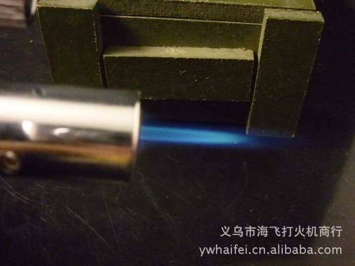 Creative YZ-698 laser into the lighter lighter wholesale Creative YZ-698 laser into the lighter lighter wholesale