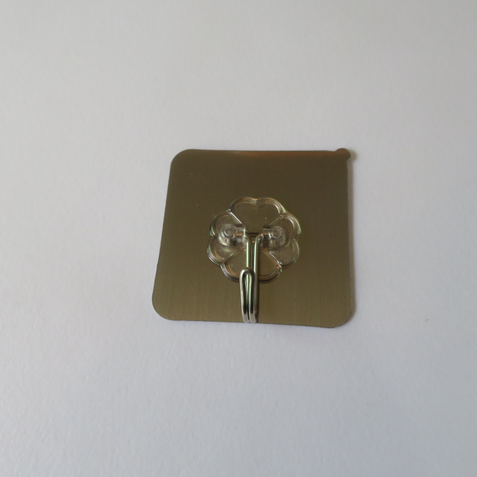 The Six centimeters brushed silver hook small hook strong adhesive hook taobao express magic stick hook factory
