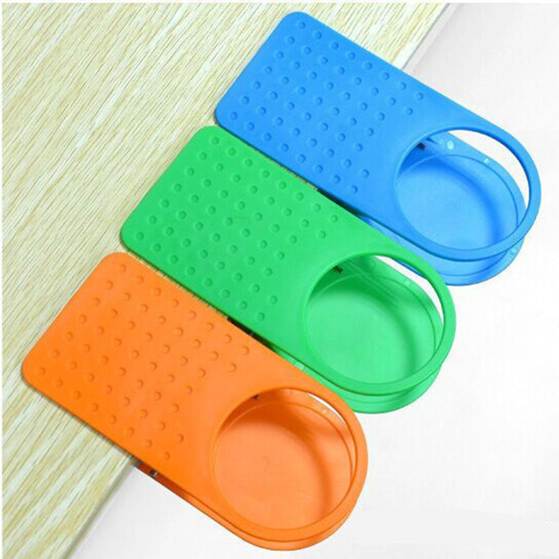 Wholesale Creative Home Table Side Water Cup Clip Cup Saucer Plastic Cup Holder Cup Saucer Clip