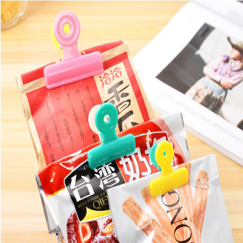 Plastic Clip Two-Color File round Color Ticket Clips Material Storage Mosquito plastic clip Plastic Clip Two-Color File round Color Ticket Clips Material Storage Mosquito plastic clip