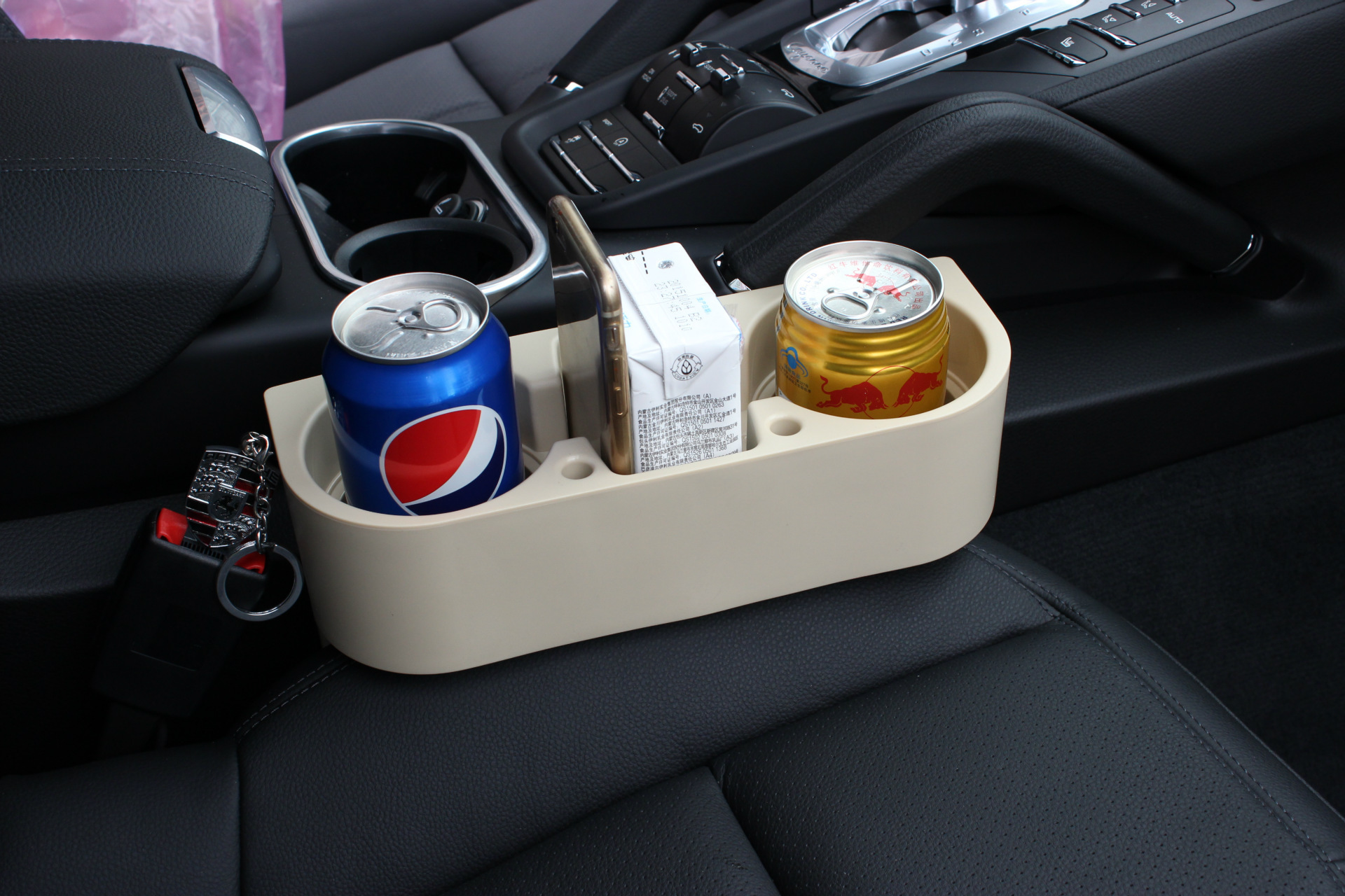 Car Car Multifunction Storage Rack Car Car Gap Pocket Water Cup Holder Mobile Phone Holder Storage Box Three-in-One Car Car Multifunction Storage Rack Car Car Gap Pocket Water Cup Holder Mobile Phone Holder Storage Box Three-in-One