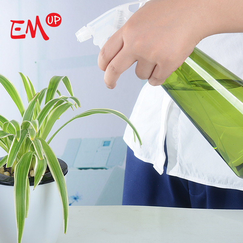 The Spray pot 750 ml Spray pot the Spray bottle sprayer to Spray the Spray combination watering the plants the Spray