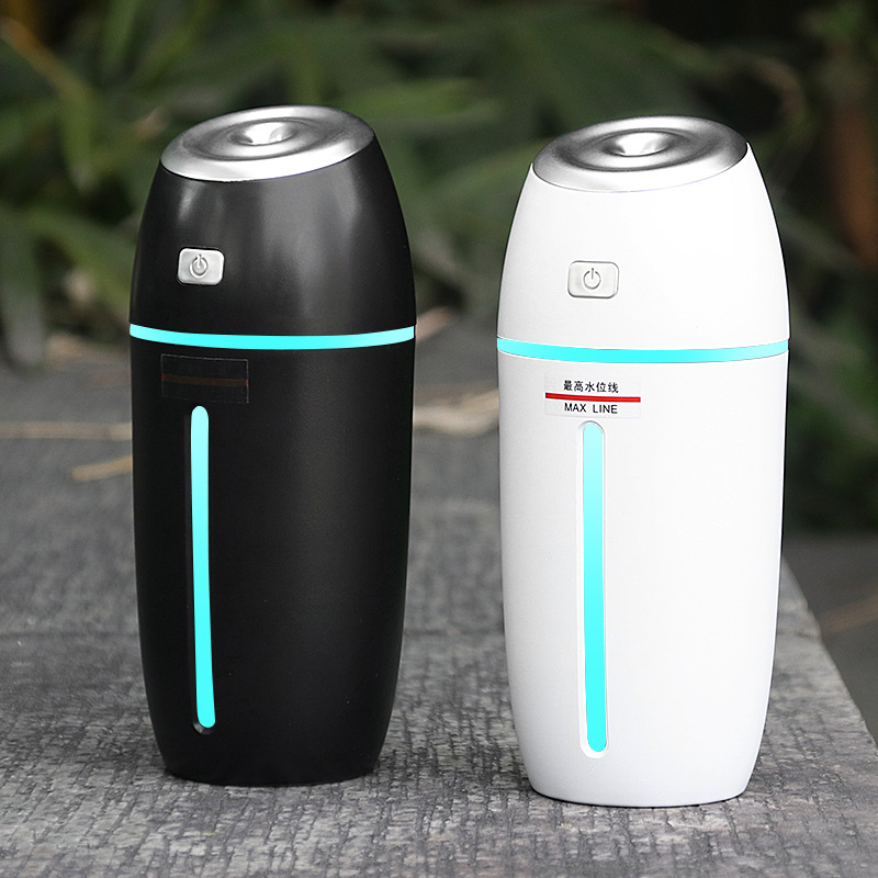 Car Humidifier Hydrating Car Sprayer Car Air Purification Mini Air Purifier Car Aromatherapy Machine R-8304