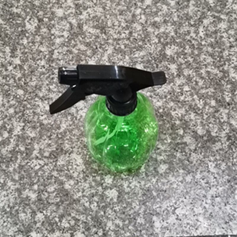 Hand Pressure Sprayer Hairdressing Sprinkling Can Watering Flowers Sprinkling Can Wholesale Two Yuan Gardening Small Size Watering Pot