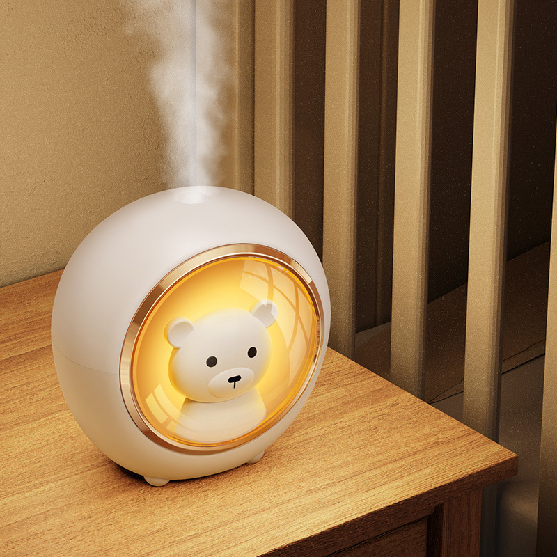 New Space Bear USB Mini Humidifier Sprayer Office Cute Ultrasonic Humidifier Mute Gift
