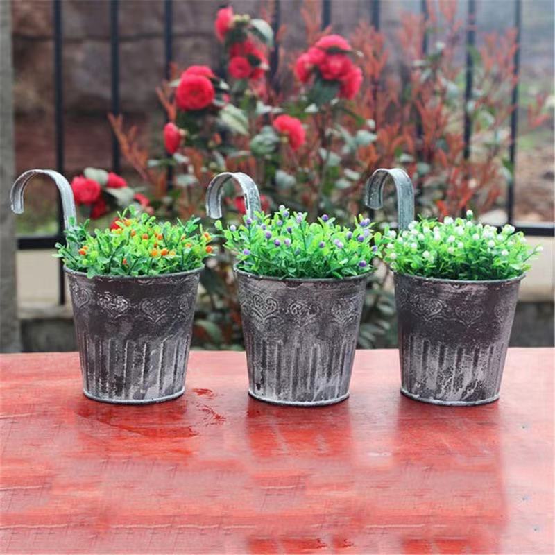 Craft Vintage Distressed Iron Sheet Flower Bucket Flower Device with Hook Decorative Artificial Flower Flower Arranging Bucket Flower Bucket Printing Potted Plant