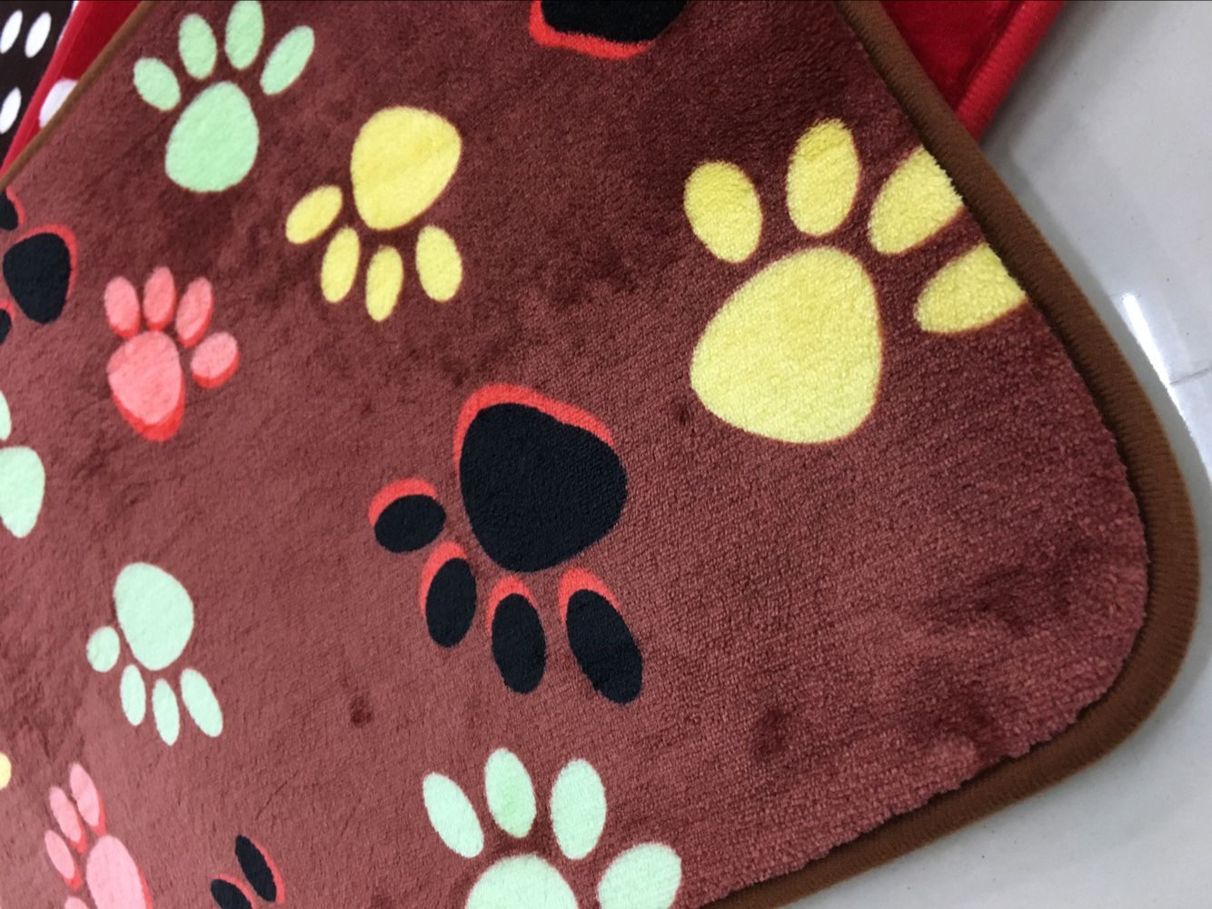 0.7cm thick coral/flannel carpet living room blanket bedside blanket sofa cushion water absorption non-slip mat