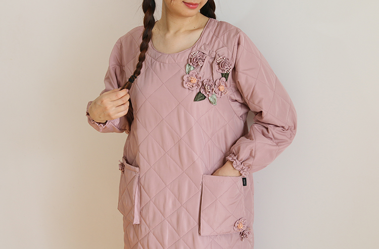 Daily Order Autumn and Winter Thick Warm Quilted Quilted Overclothes Bib Kitchen Baking Floral Painting Long Sleeve Apron