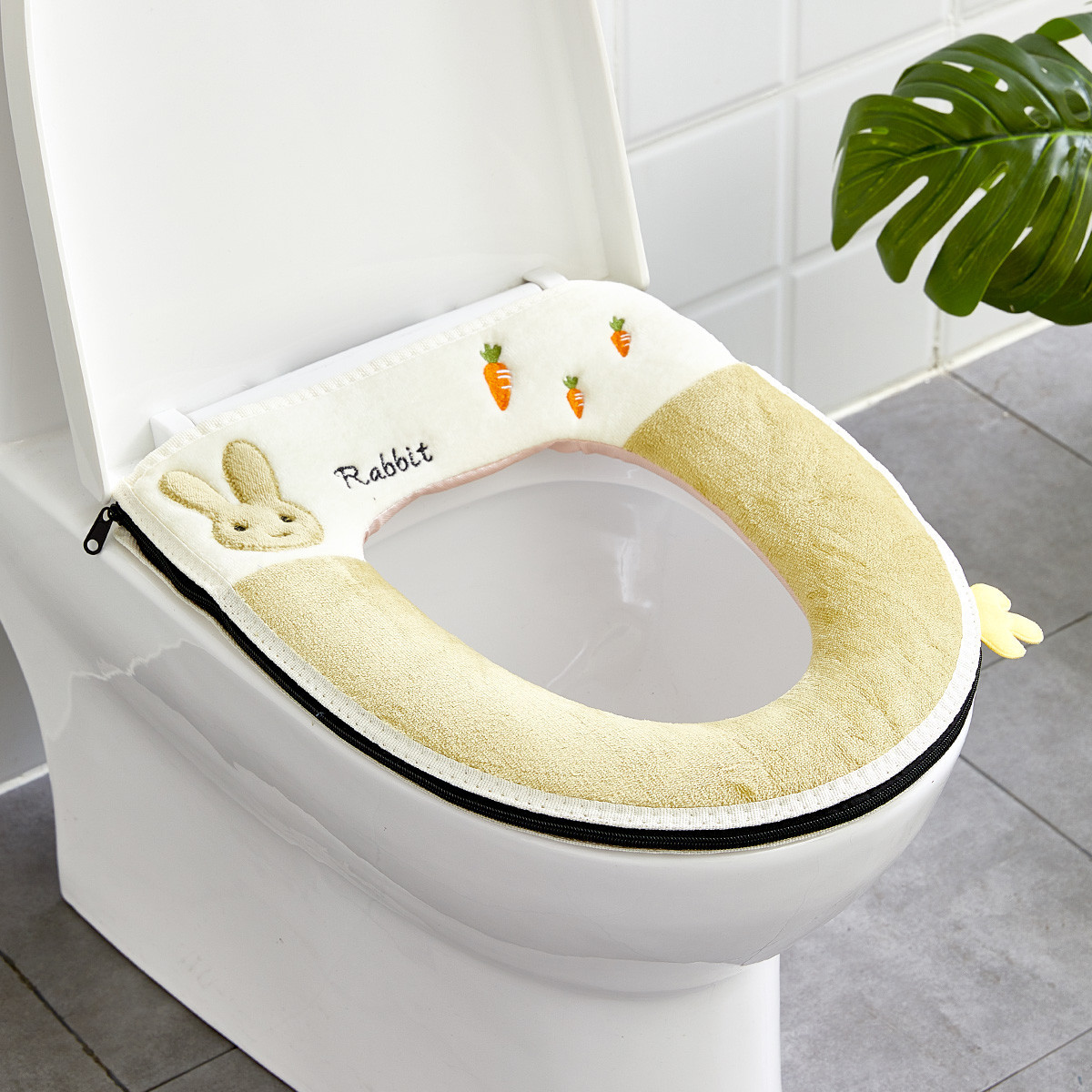 2021 New Toilet Mat Thickened Toilet Seat Domestic Toilet Four Seasons Universal Closestool Cushion Waterproof Cover Toilet Seat