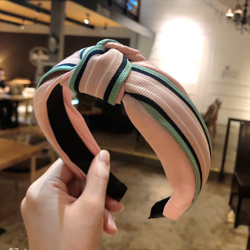 Korean Style New Headband Wide Side Simplicity Cloth Headband Korean Knotted Hairpin for Hair Washing Bow Hair Accessories Korean Style New Headband Wide Side Simplicity Cloth Headband Korean Knotted Hairpin for Hair Washing Bow Hair Accessories