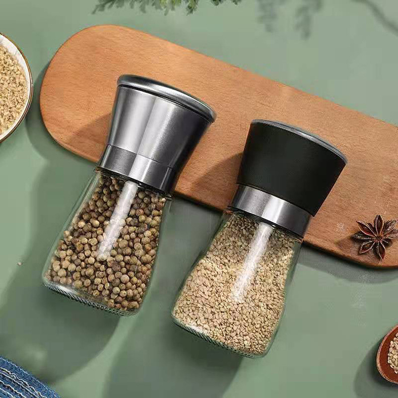 Wholesale Manual Grinding Device Kitchen Seasoning Glass Bottle 304 Stainless Steel Paper Shredder Seasoning Bottle Black Pepper Glass